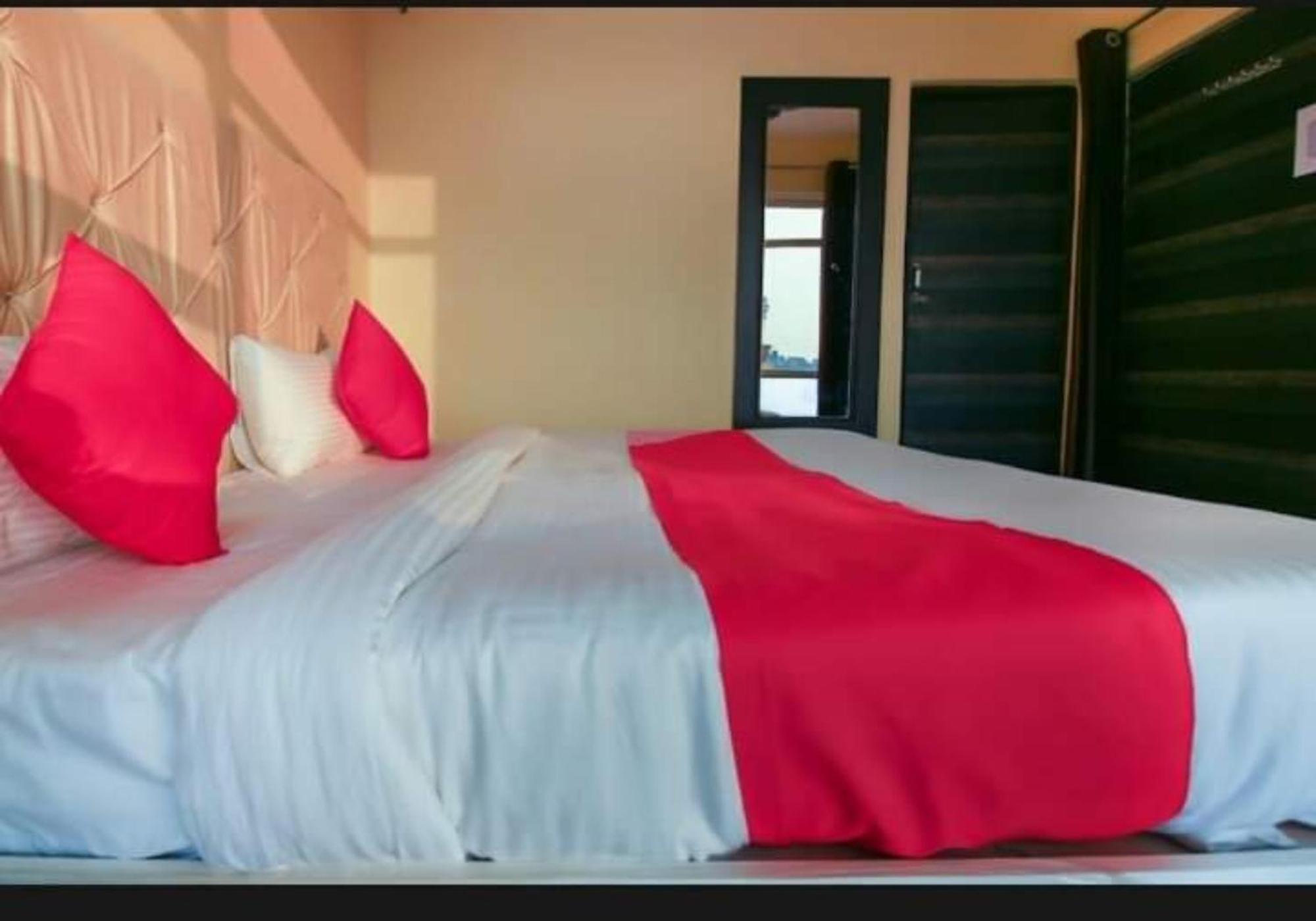 Oyo Green Villa Meerut Εξωτερικό φωτογραφία